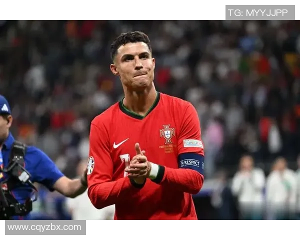 足球巨星的名字背后：他们如何成为世界足坛的传奇人物